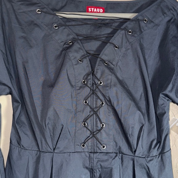 STAUD black Monroe peplum top in cotton poplin with a lace-up front size 8 - Picture 3 of 9